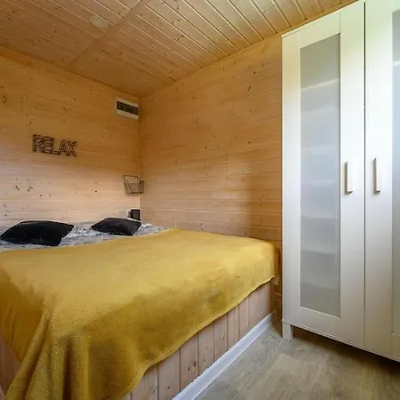 Prázdninový dům No 1a With Private Jacuzzi